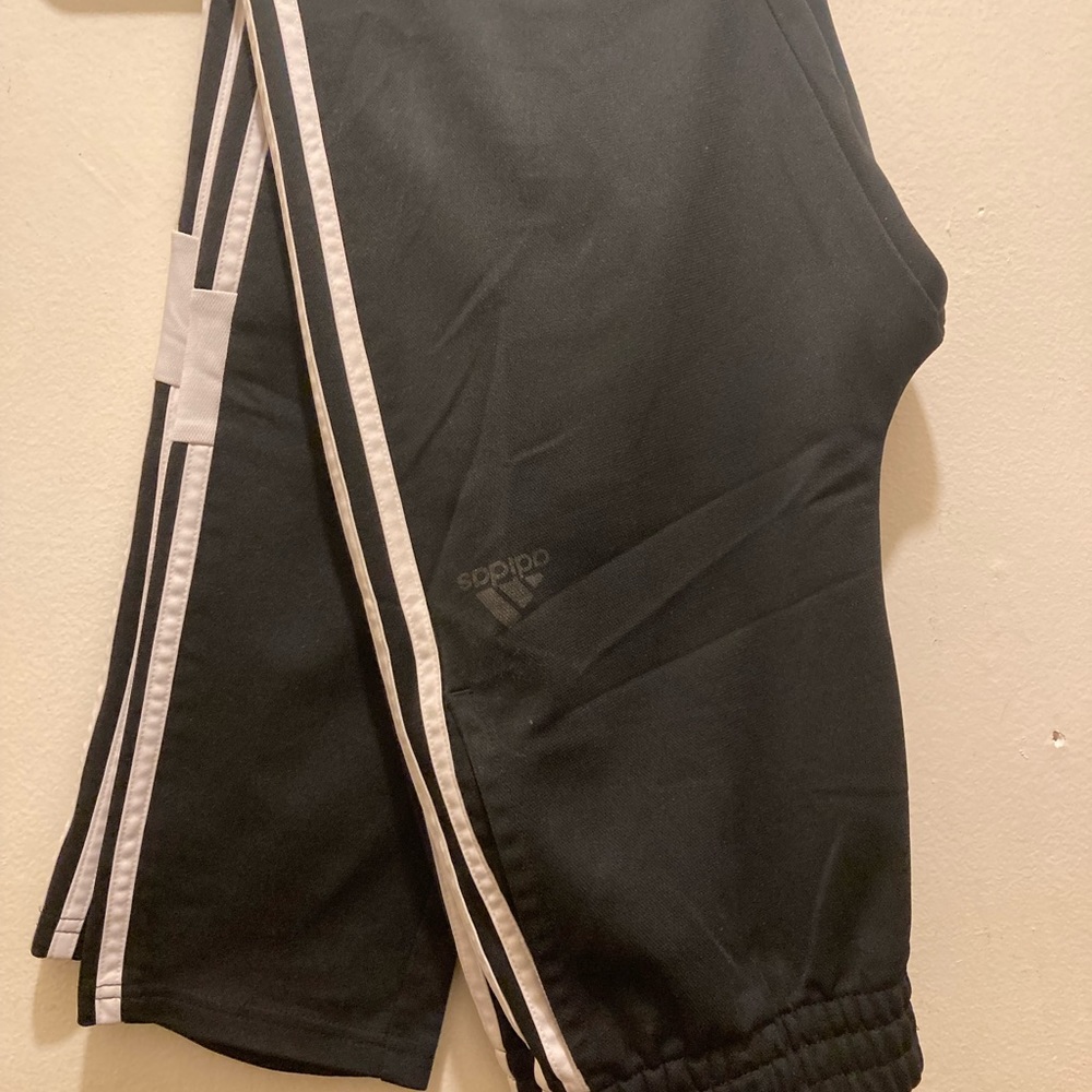 Black and White Adidas Sweat Pants 🎱